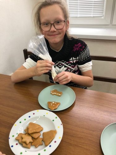 Zdobenie perníkov v ŠKD 2025