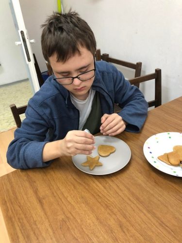 Zdobenie perníkov v ŠKD 2025